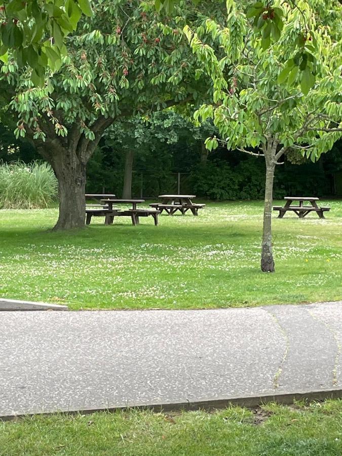 Parkdean Static Caravan On Cherry Tree Holiday Park غريت يورماوث المظهر الخارجي الصورة